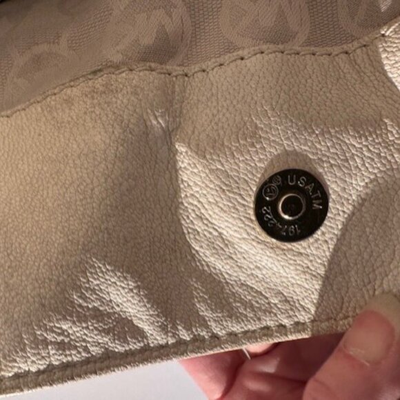 Michael Kors Cream Colored Large Purse Bag - Picture 9 of 16